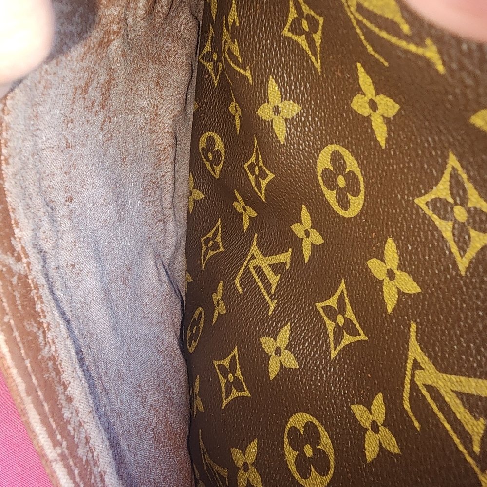 AUTHENTIC vintage(35 yrs.old) louis vuitton JEUNE FILLE MM - Picture 13 of 16